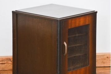 レトロ家具　昭和レトロ 小さな引き出し付きレコードケース(蓄音機)