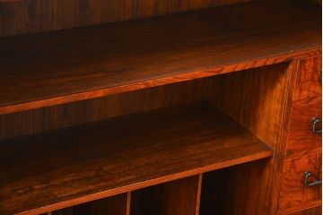 アンティーク家具　古民具・骨董 前面欅材 漆のキレイな2段重ね帳場箪笥(時代箪笥、茶箪笥)