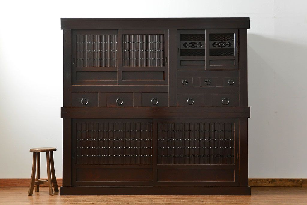 アンティーク家具　古民具・骨董 状態抜群の六尺水屋箪笥(食器棚、収納棚)