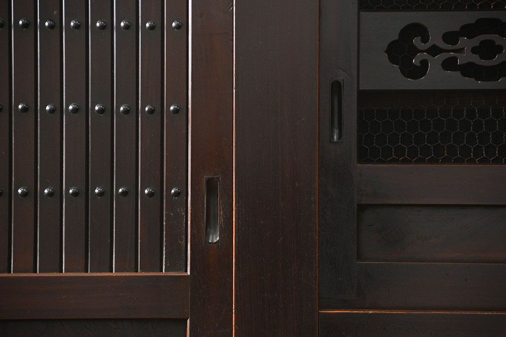 アンティーク家具　古民具・骨董 状態抜群の六尺水屋箪笥(食器棚、収納棚)