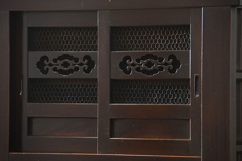 アンティーク家具　古民具・骨董 状態抜群の六尺水屋箪笥(食器棚、収納棚)