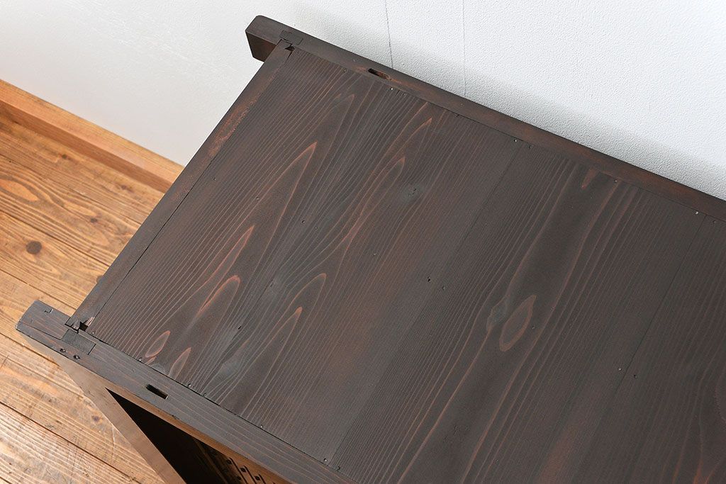 アンティーク家具　古民具・骨董 状態抜群の六尺水屋箪笥(食器棚、収納棚)