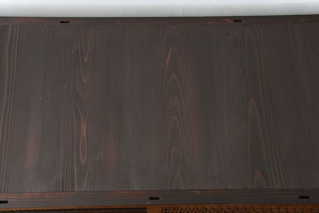 アンティーク家具　古民具・骨董 状態抜群の六尺水屋箪笥(食器棚、収納棚)