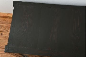 アンティーク家具　古民具・骨董 使い込まれた16杯引き出しの道具箪笥(ローボード、薬箪笥、百味箪笥)