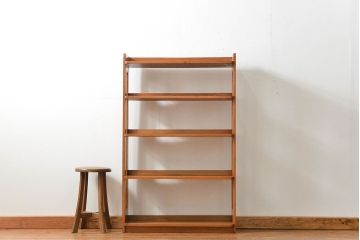 レトロ家具　昭和レトロ 古い栓材 シンプルな本棚(ブックシェルフ、飾り棚)