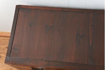 アンティーク家具　古民具・骨董 シンプルな四丁引き時代箪笥(たんす、タンス、チェスト)