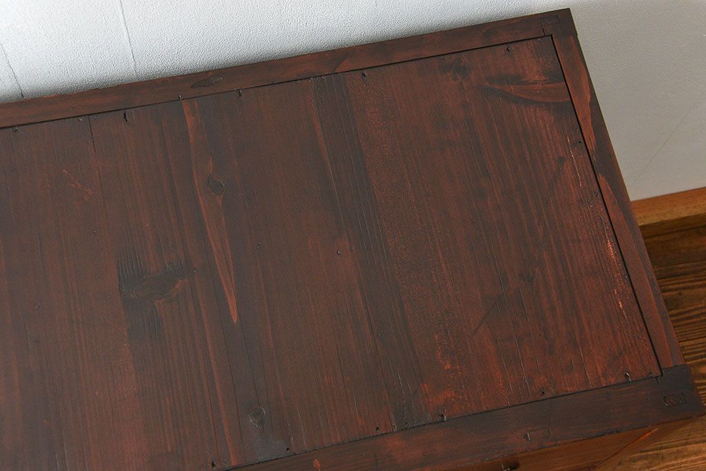 アンティーク家具　古民具・骨董 シンプルな四丁引き時代箪笥(たんす、タンス、チェスト)