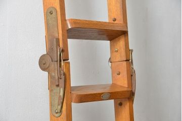 アンティーク家具　アンティーク 古いナラ材の脚立(ステップ、ラダー、飾り棚)