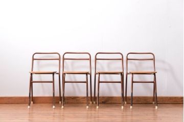 ヴィンテージ家具　昭和レトロ 1960年代 使い込まれたビンテージアイアンチェア 4脚セット(1)(イス、椅子)