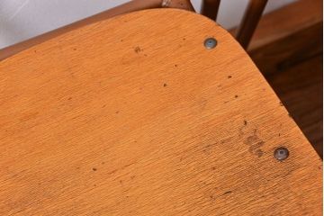 ヴィンテージ家具　昭和レトロ 1960年代 使い込まれたビンテージアイアンチェア 4脚セット(1)(イス、椅子)