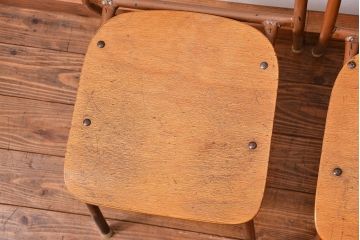 ヴィンテージ家具　昭和レトロ 1960年代 使い込まれたビンテージアイアンチェア 4脚セット(2)(イス、椅子)