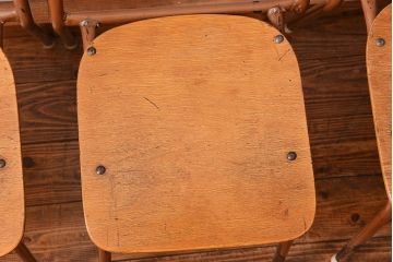 ヴィンテージ家具　昭和レトロ 1960年代 使い込まれたビンテージアイアンチェア 4脚セット(2)(イス、椅子)