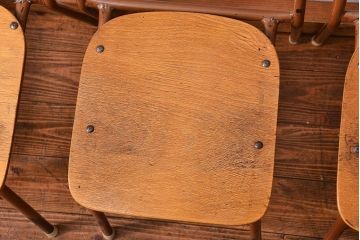 ヴィンテージ家具　昭和レトロ 1960年代 使い込まれたビンテージアイアンチェア 4脚セット(3)(イス、椅子)