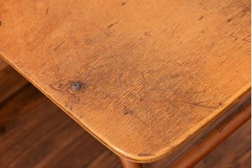 ヴィンテージ家具　昭和レトロ 1960年代 使い込まれたビンテージアイアンチェア 4脚セット(3)(イス、椅子)