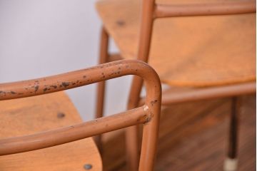 ヴィンテージ家具　昭和レトロ 1960年代 使い込まれたビンテージアイアンチェア 4脚セット(3)(イス、椅子)