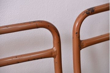 ヴィンテージ家具　昭和レトロ 1960年代 使い込まれたビンテージアイアンチェア 4脚セット(4)(イス、椅子)