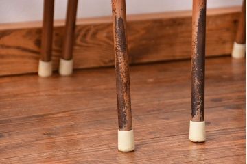 ヴィンテージ家具　昭和レトロ 1960年代 使い込まれたビンテージアイアンチェア 4脚セット(4)(イス、椅子)