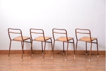 ヴィンテージ家具　昭和レトロ 1960年代 使い込まれたビンテージアイアンチェア 4脚セット(4)(イス、椅子)