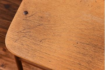 ヴィンテージ家具　昭和レトロ 1960年代 使い込まれたビンテージアイアンチェア 5脚セット(イス、椅子)