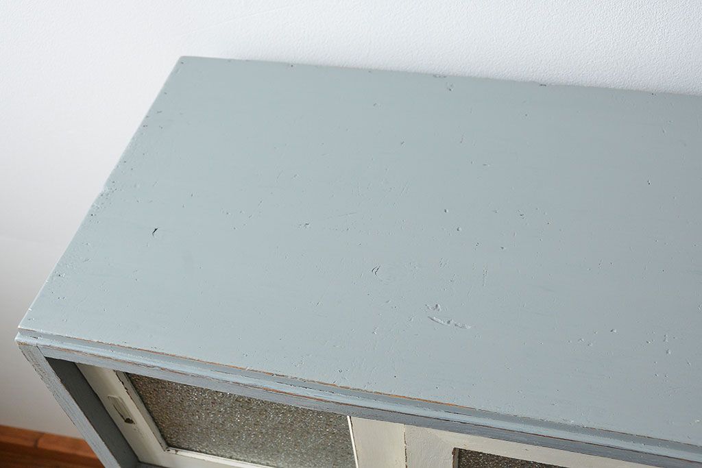 アンティーク家具　アンティークペイント かわいいダイヤガラスチェスト(たんす、タンス、ドロワー)