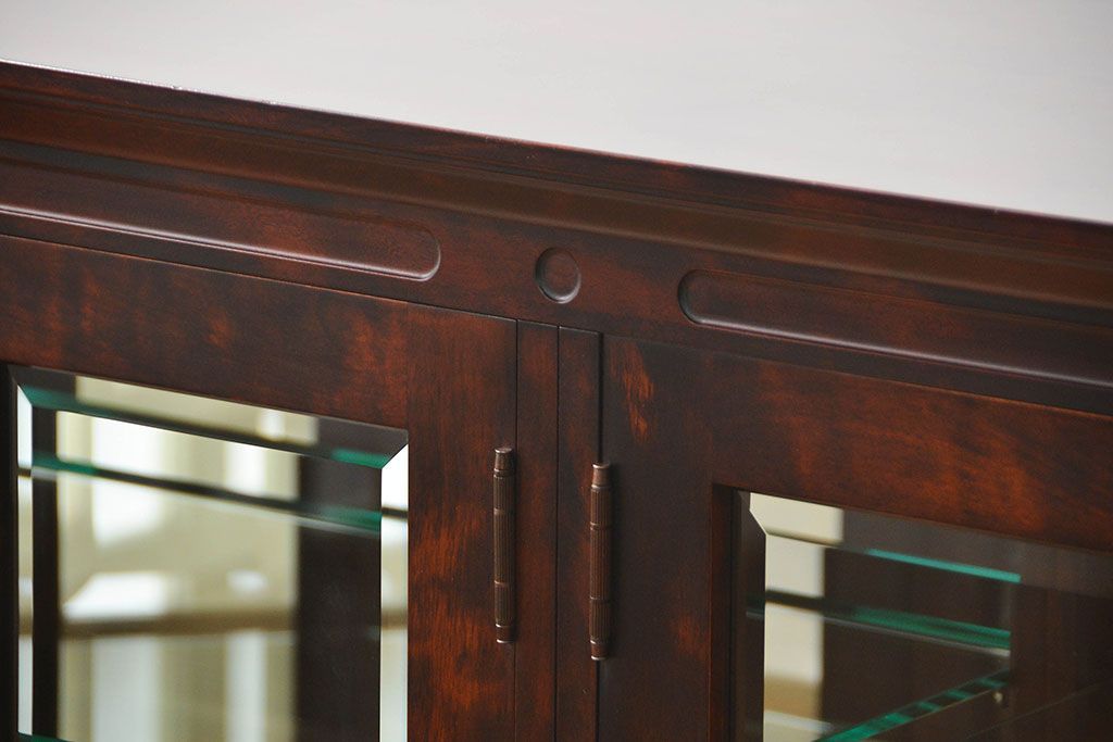 中古　北海道神居民芸高級サイドボード定価約34万円(サイドキャビネット、ガラスケース、収納棚)