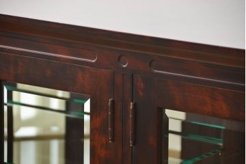 中古　北海道神居民芸高級サイドボード定価約34万円(サイドキャビネット、ガラスケース、収納棚)