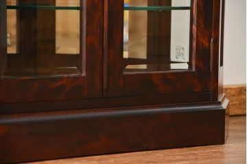 中古　北海道神居民芸高級サイドボード定価約34万円(サイドキャビネット、ガラスケース、収納棚)