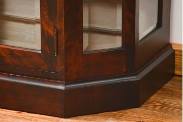 中古　北海道神居民芸高級サイドボード定価約34万円(サイドキャビネット、ガラスケース、収納棚)