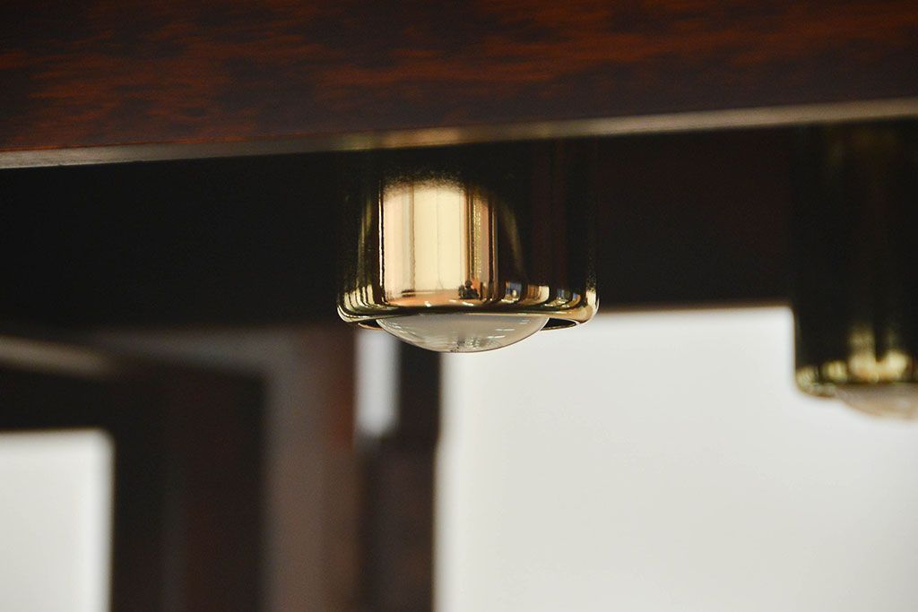 中古　北海道神居民芸高級サイドボード定価約34万円(サイドキャビネット、ガラスケース、収納棚)