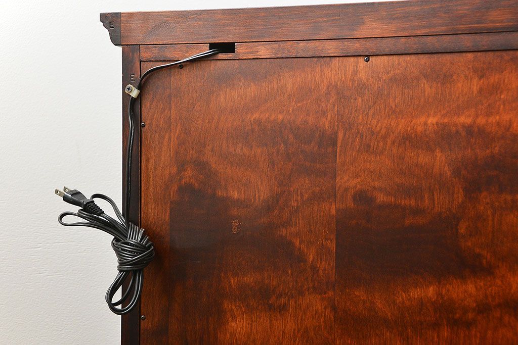 中古　北海道神居民芸高級サイドボード定価約34万円(サイドキャビネット、ガラスケース、収納棚)