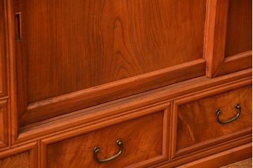 アンティーク家具　古民具・骨董 最高級特別注文造り　三方欅無垢材の二段重ね水屋箪笥(茶箪笥、収納棚、食器棚)