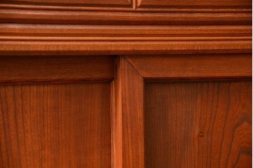アンティーク家具　古民具・骨董 最高級特別注文造り　三方欅無垢材の二段重ね水屋箪笥(茶箪笥、収納棚、食器棚)