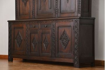 アンティーク家具　アンティーク ペザントアート 木工作家 林二郎作　キャビネット(カップボード)　