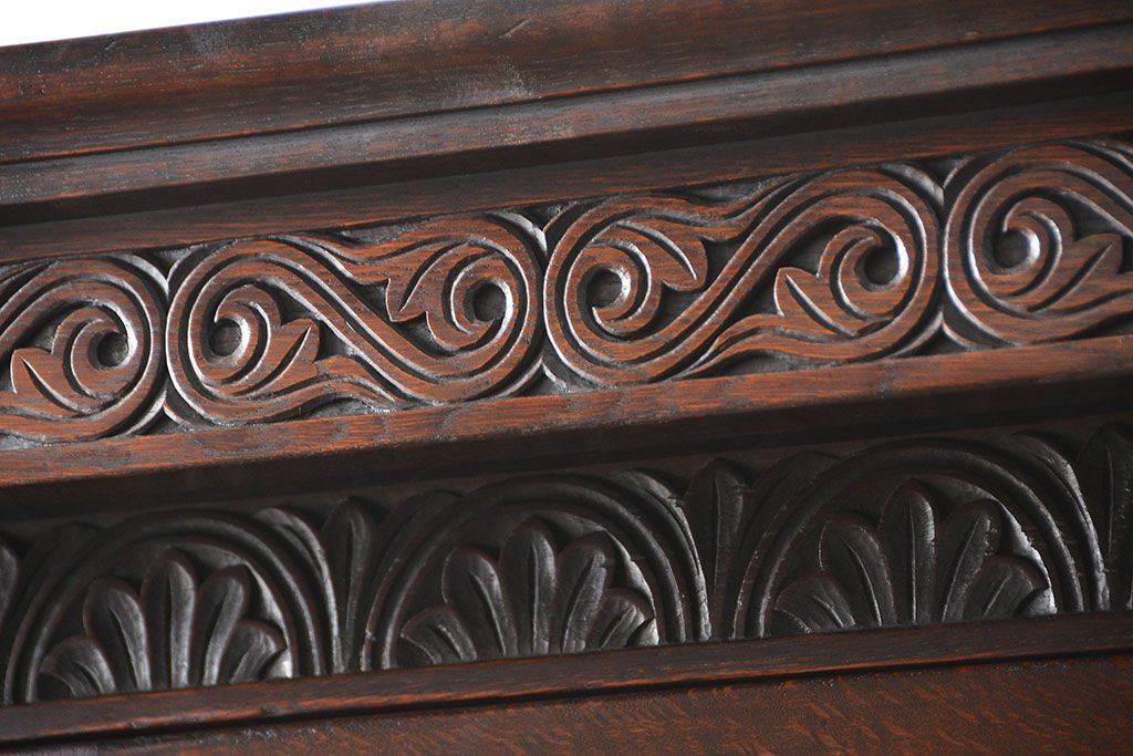 アンティーク家具　アンティーク ペザントアート 木工作家 林二郎作　キャビネット(カップボード)　