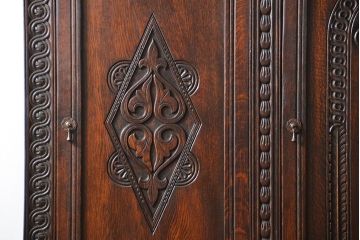 アンティーク家具　アンティーク ペザントアート 木工作家 林二郎作　キャビネット(カップボード)　