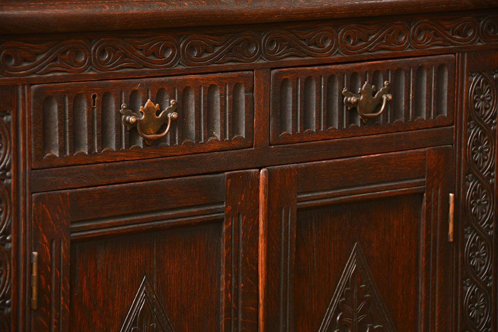 アンティーク家具　アンティーク ペザントアート 木工作家 林二郎作　キャビネット(カップボード)　