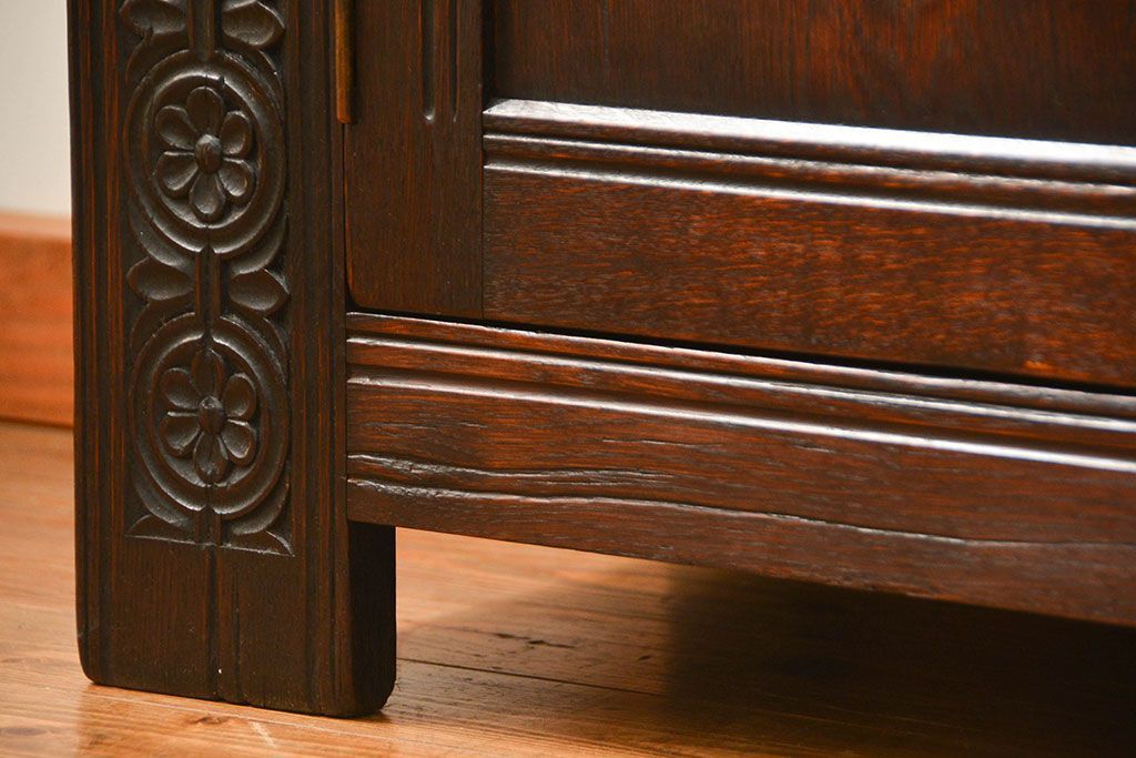 アンティーク家具　アンティーク ペザントアート 木工作家 林二郎作　キャビネット(カップボード)　