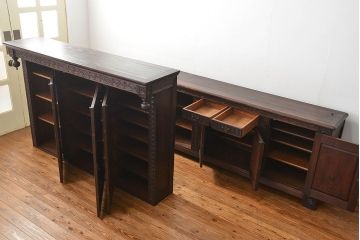 アンティーク家具　アンティーク ペザントアート 木工作家 林二郎作　キャビネット(カップボード)　