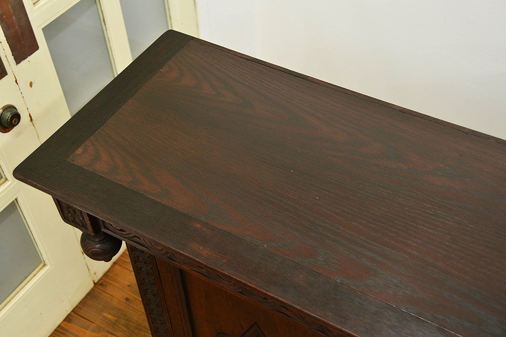 アンティーク家具　アンティーク ペザントアート 木工作家 林二郎作　キャビネット(カップボード)　