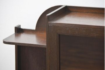 レトロ家具　昭和レトロ 珍しいデザインの変わり型 本箱(収納棚、本棚、飾り棚)