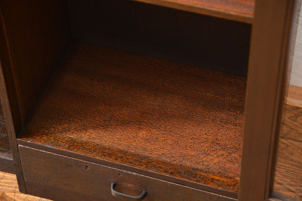 レトロ家具　昭和レトロ 珍しいデザインの変わり型 本箱(収納棚、本棚、飾り棚)