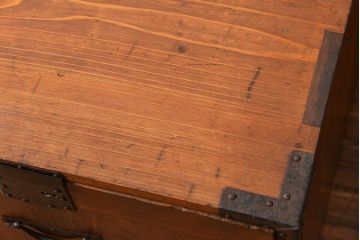 アンティーク家具　古民具・骨董 けんどん扉付きの小さな金庫箪笥(小引き出し、薬箪笥)