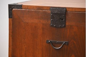 アンティーク家具　古民具・骨董 けんどん扉付きの小さな金庫箪笥(小引き出し、薬箪笥)