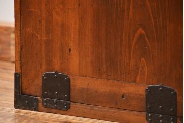 アンティーク家具　古民具・骨董 けんどん扉付きの小さな金庫箪笥(小引き出し、薬箪笥)