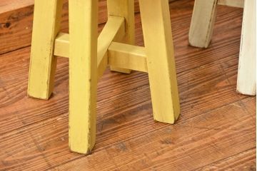 アンティーク家具　アンティークペイントの小供用スツール2脚セット(花台)(イス、椅子)