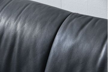 中古 デセデ(de Sede) 本革 2人掛けワイドソファ DS-140 (定価 約100万円)