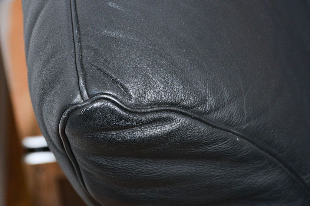 中古 デセデ(de Sede) 本革 2人掛けワイドソファ DS-140 (定価 約100万円)