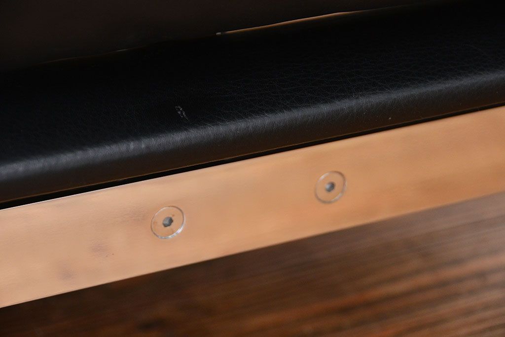 中古 デセデ(de Sede) 本革 2人掛けワイドソファ DS-140 (定価 約100万円)