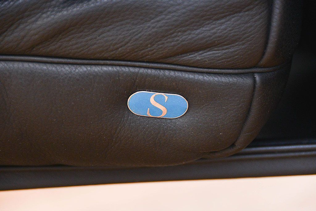 中古 デセデ(de Sede) 本革 2人掛けワイドソファ DS-140 (定価 約100万円)