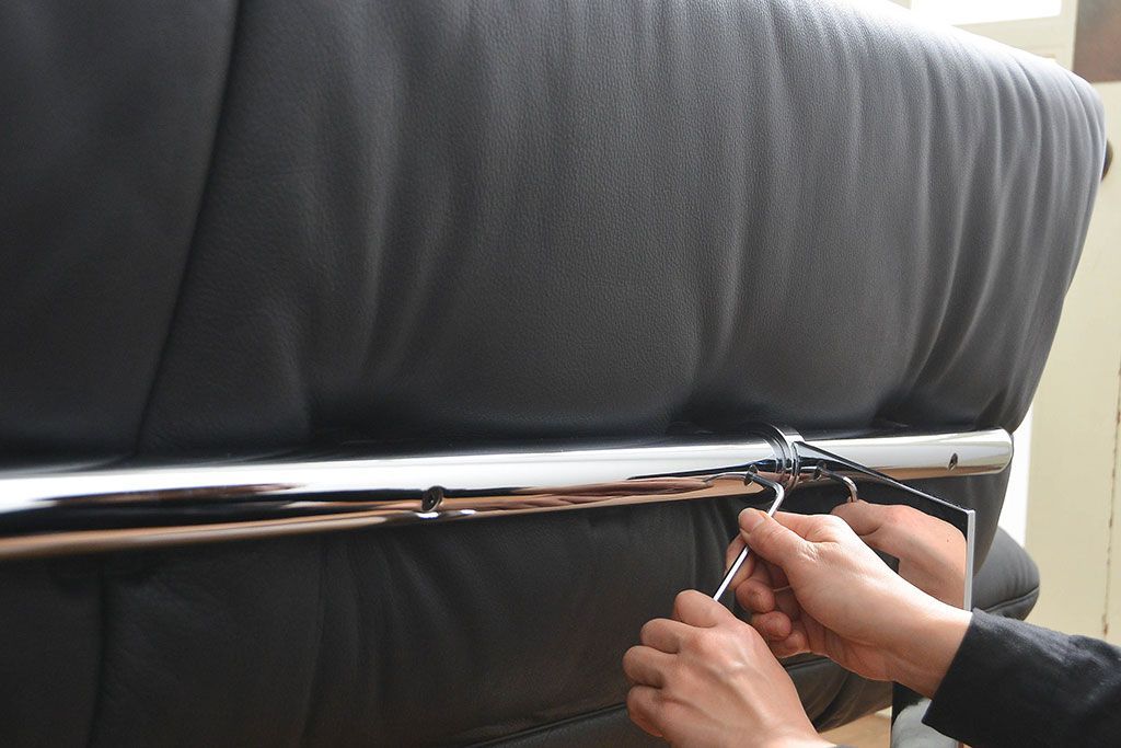 中古 デセデ(de Sede) 本革 2人掛けワイドソファ DS-140 (定価 約100万円)